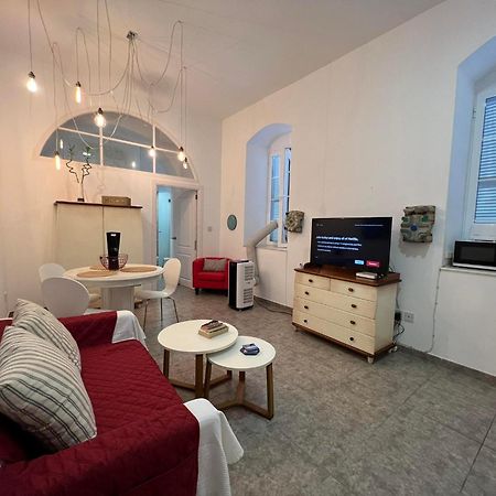 Budget-Friendly 1Br In The City Center Gibraltar Exterior photo